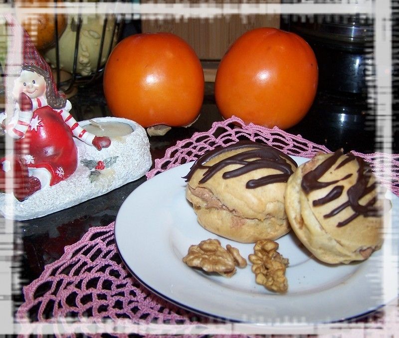 Ptysie czekoladowo-orzechowe z mandarynką