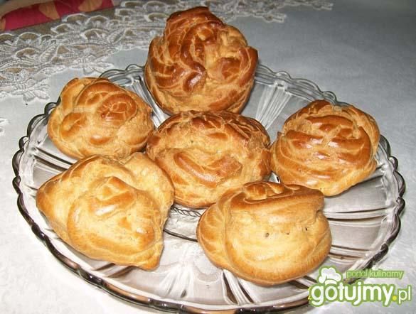 Ptysie - łatwe ciasto Ptysie - łatwe ciasto