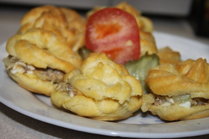 Ptysie z pastą rybną 