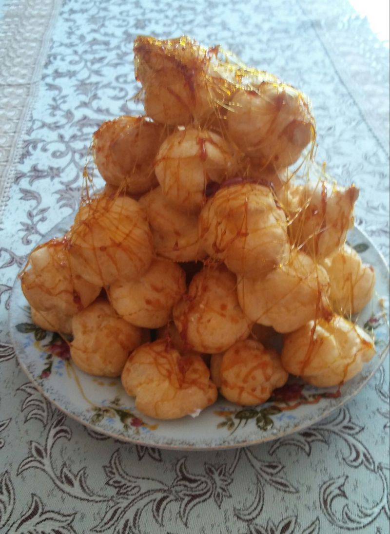 Ptysiowa piramida Ptysiowa piramida