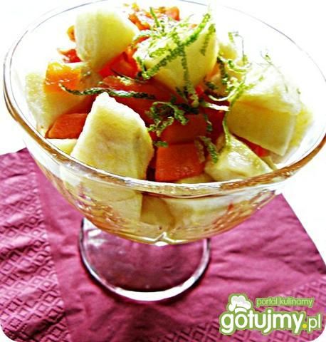 Pucharki z marchwi i jabłek