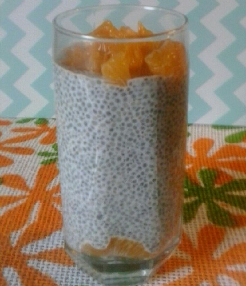 Pudding chia z mandarynką