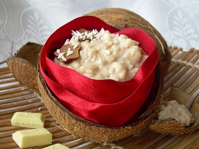 Pudding ryżowo-kokosowy z białą czekoladą  Pudding ryżowo-kokosowy z białą czekoladą
