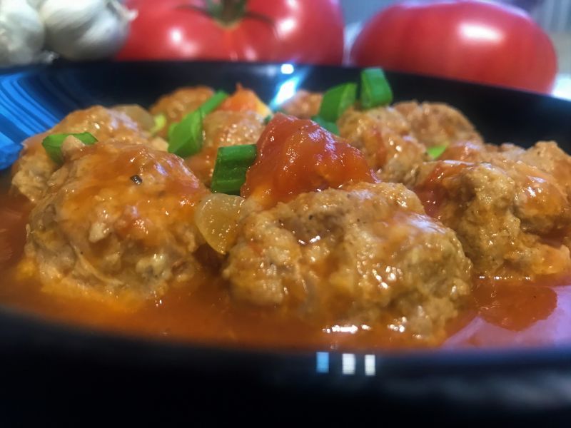 Pulpeciki chrzanowe w pomidorowym sosie Pulpeciki chrzanowe w pomidorowym sosie