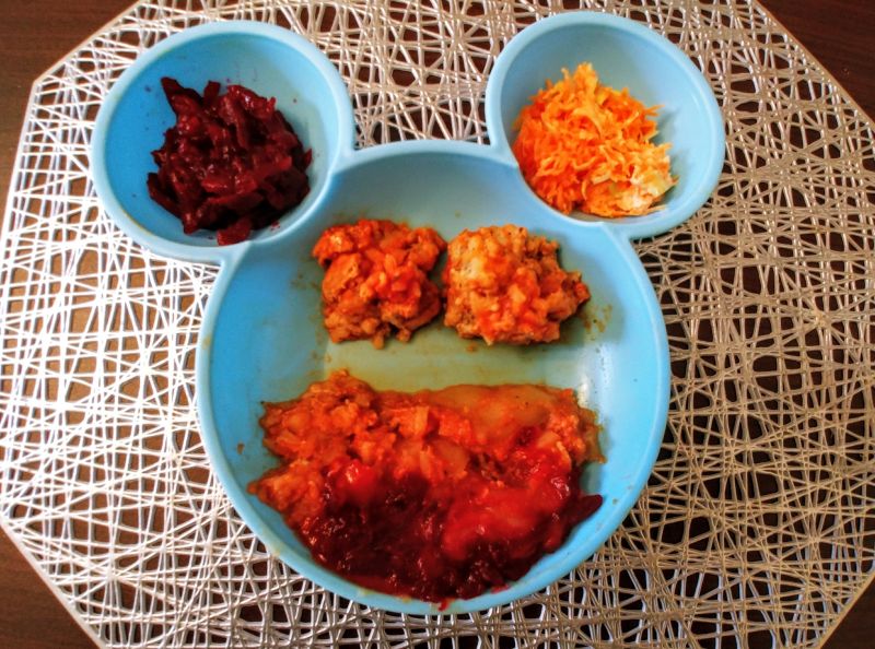 Pulpeciki mięsno-ryżowe w sosie pomidorowym Pulpeciki mięsno-ryżowe w sosie pomidorowym