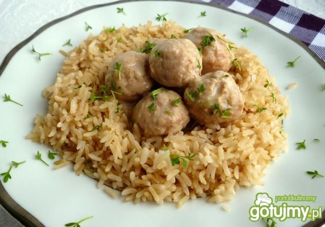 Pulpeciki w sosie chrzanowym