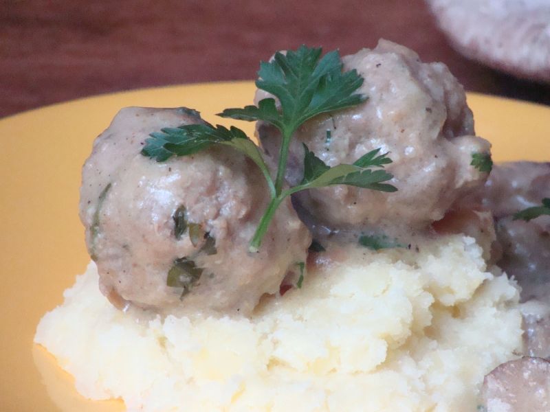 Pulpeciki w sosie grzybowym