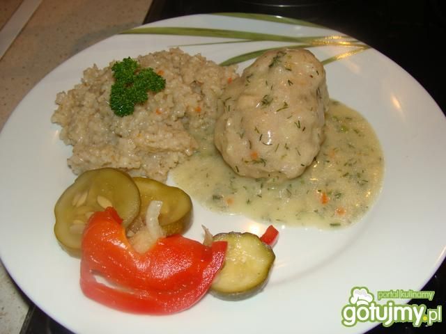 Pulpeciki w sosie koperkowym 3