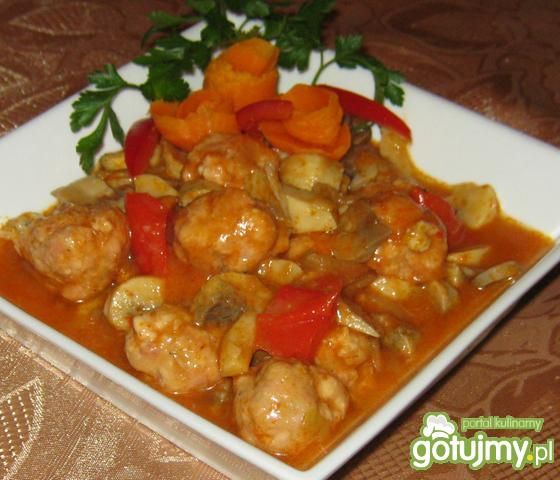 Pulpeciki w sosie pieczarkowym