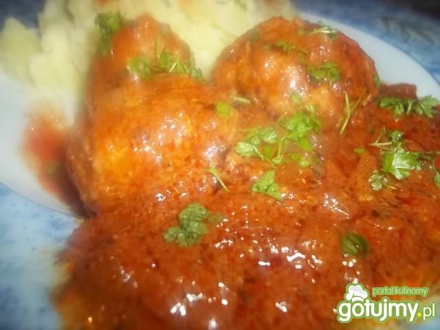 Pulpeciki w sosie pomidorowo-cebulowym Pulpeciki w sosie pomidorowo-cebulowym