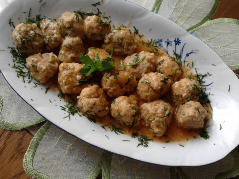 Pulpeciki w sosie pomidorowym