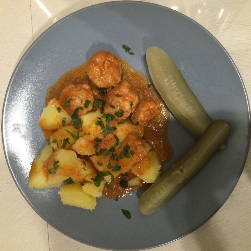 Pulpeciki w sosie pomidorowym