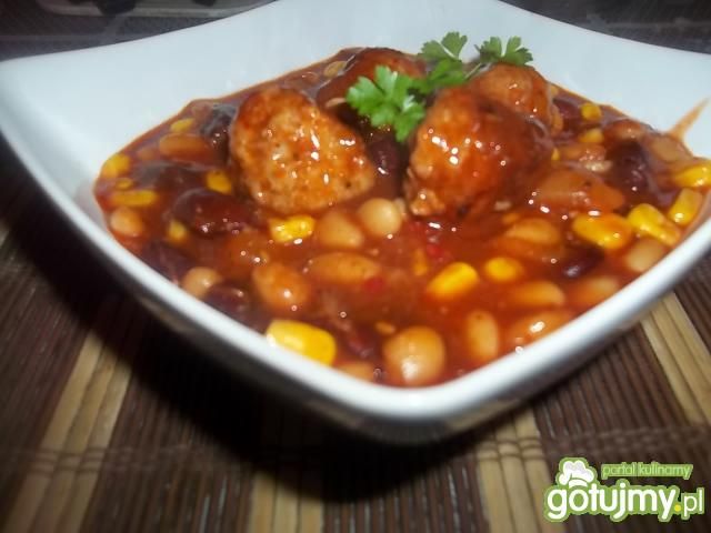 Pulpeciki z fasolką