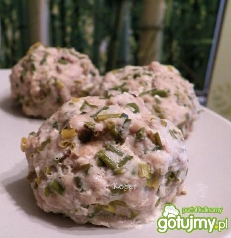 Pulpeciki z indyka ze szczypiorkiem