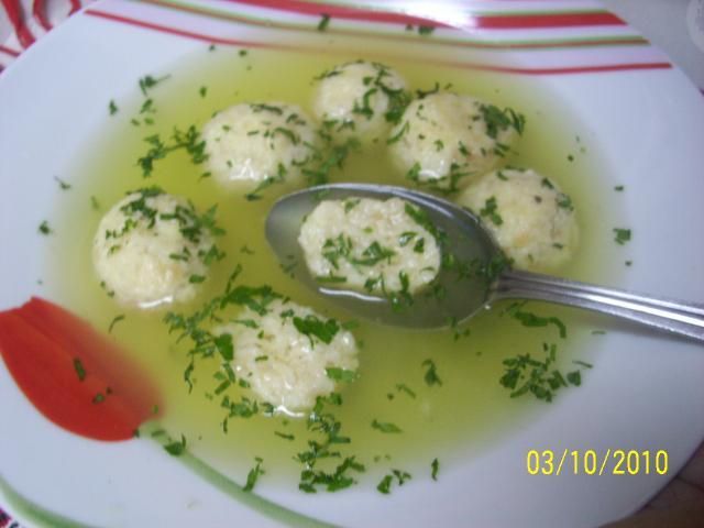 Pulpeciki z sera żółtego do rosołu Pulpeciki z sera żółtego do rosołu