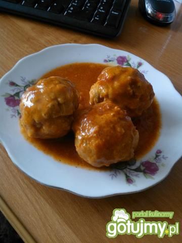 Pulpety mielone w sosie pomidorowym