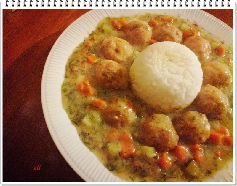 Pulpety rybne Eli w sosie z warzywami Pulpety rybne Eli w sosie z warzywami