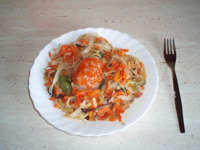 Pulpety w chińskiej mieszance