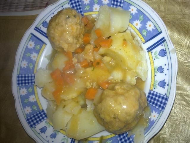 Pulpety w delikatnym sosie Pulpety w delikatnym sosie