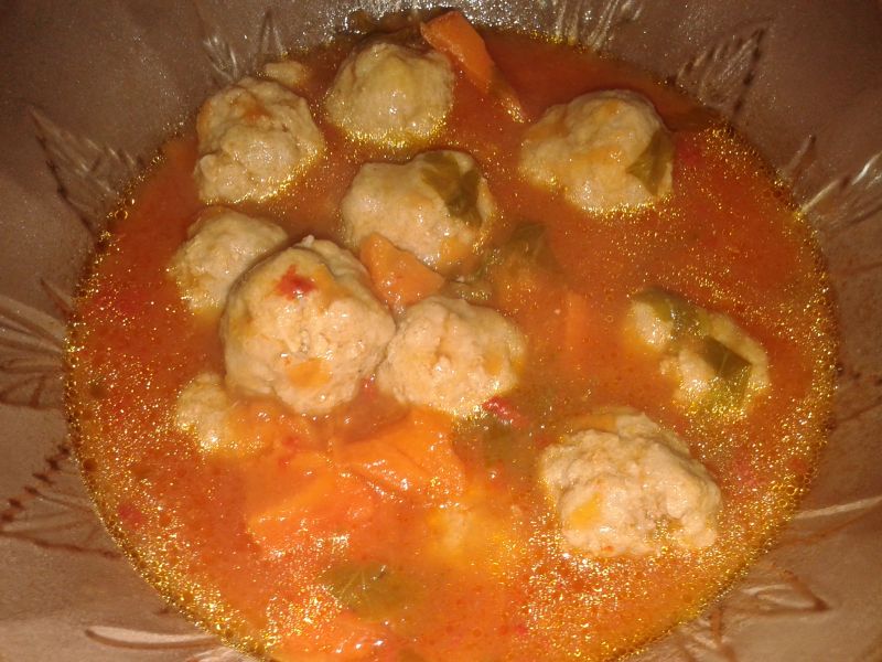 Pulpety w pomidorowym sosie