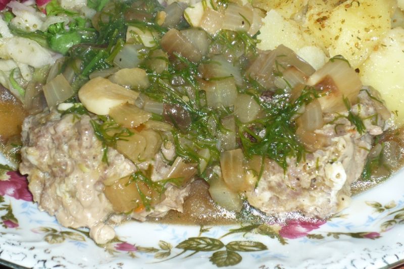 Pulpety w sosie koperkowym