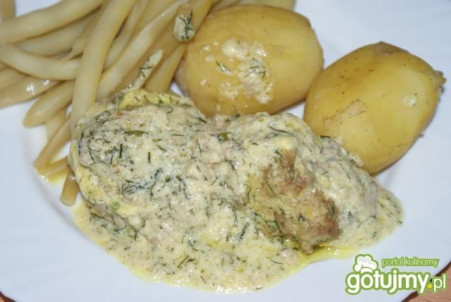 Pulpety w sosie koperkowym