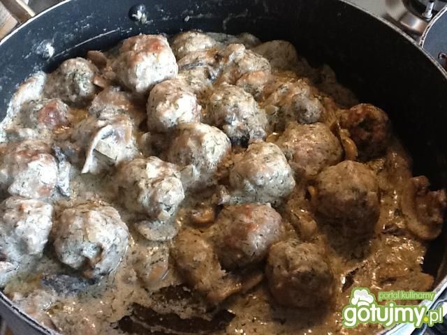 Pulpety w sosie śmietanowym 3