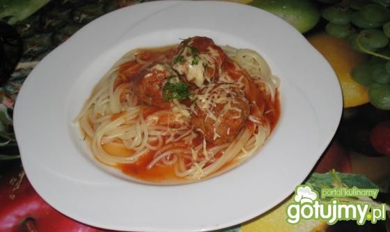 Pulpety z krakersami w sosie pomidorowym Pulpety z krakersami w sosie pomidorowym