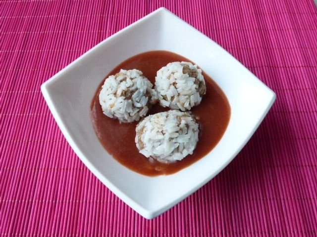 Pulpety z mięsa wieprzowego w ryżu