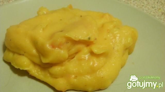 Puree ziemniaczano-marchewkowe Puree ziemniaczano-marchewkowe