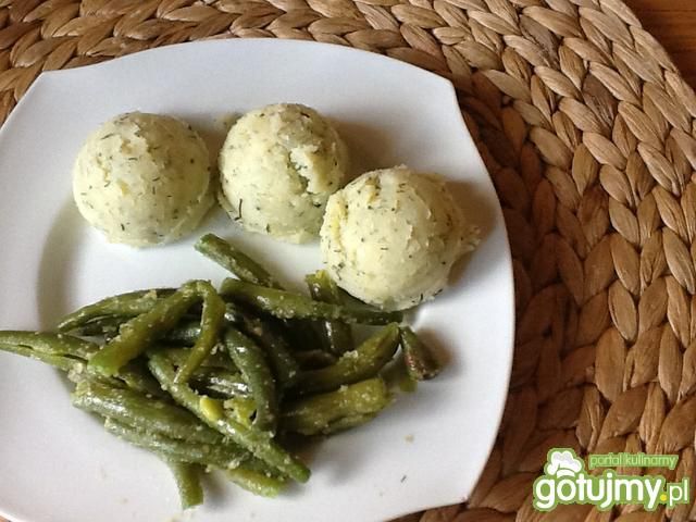 Puree ziemniaczano-selerowe Puree ziemniaczano-selerowe