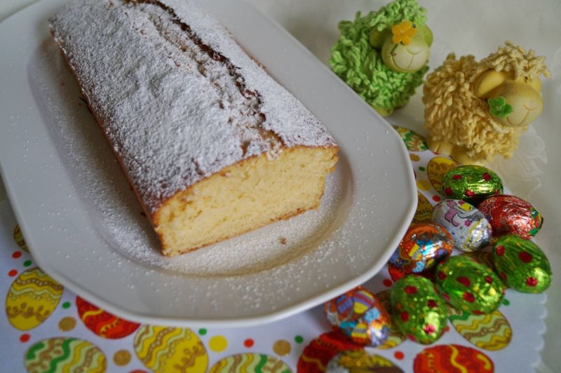 Puszysta babka cytrynowa