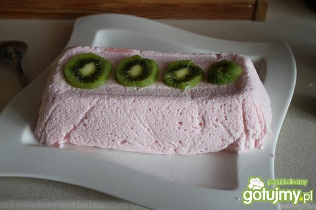 Puszysta pianka  Puszysta pianka