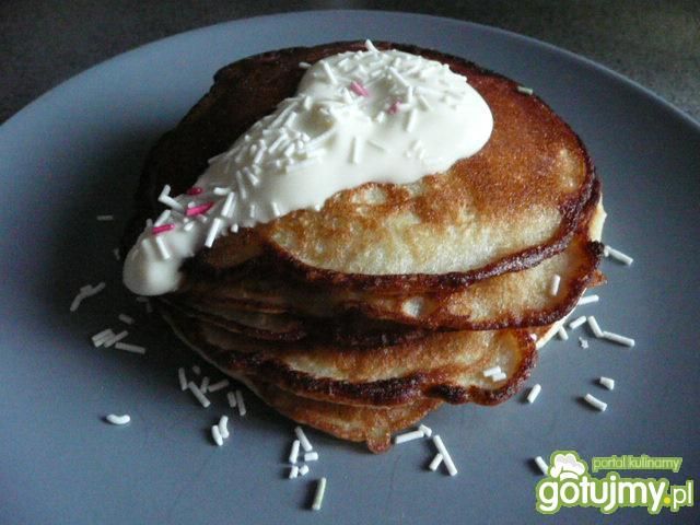 Puszyste naleśniki waniliowe