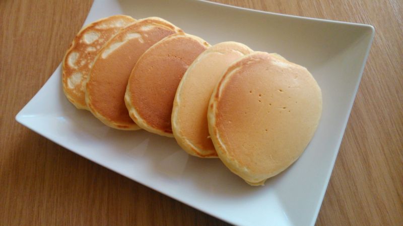 Puszyste pancakes śniadaniowe Puszyste pancakes śniadaniowe
