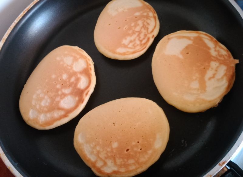 Puszyste pancakes śniadaniowe