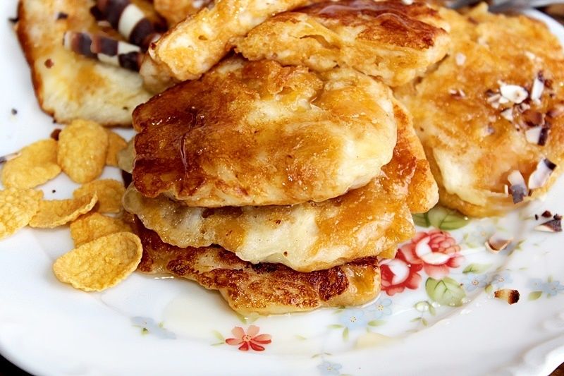 Puszyste placuszki z płatkami kukurydzianymi Puszyste placuszki z płatkami kukurydzianymi