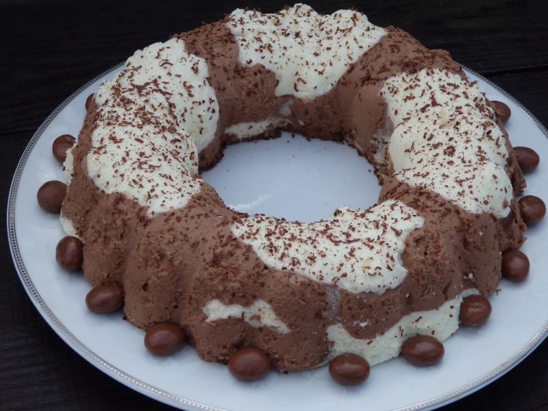 Puszysty serniczek czekoladowy Puszysty serniczek czekoladowy