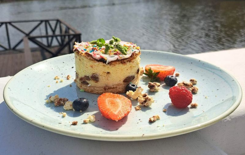 Puszysty sernik na gęsim tłuszczu