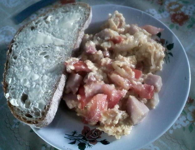 Pyszna jajecznica po żywiecku:) Pyszna jajecznica po żywiecku:)