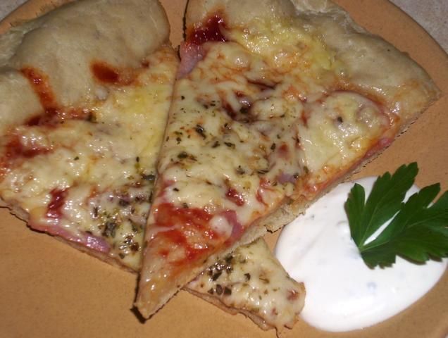 Pyszna pizza Pyszna pizza