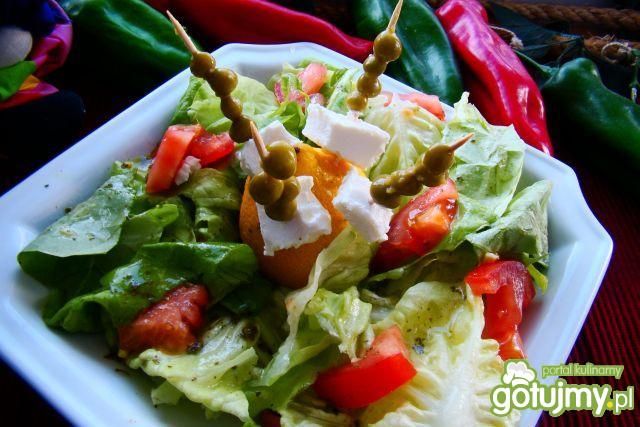 Pyszna sałatka z groszkiem  Pyszna sałatka z groszkiem