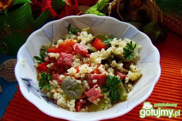 Pyszna sałatka z  kaszy jaglanej 