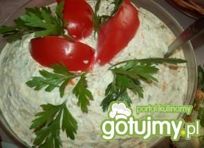 Pyszna sałatka z makaronem 4