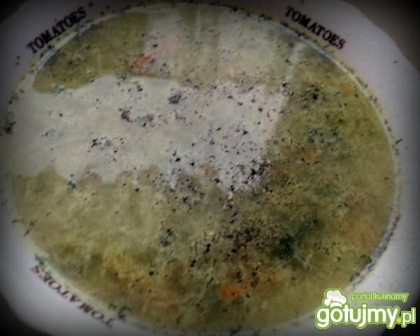 Pyszna zupa ogórkowa. Pyszna zupa ogórkowa.