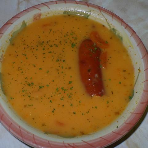 Pyszna zupa pomidorowa z ryżem :)