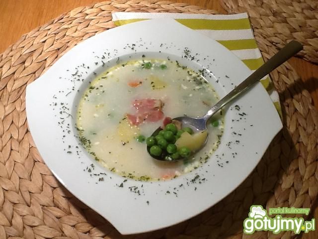Pyszna zupa z groszkiem Pyszna zupa z groszkiem