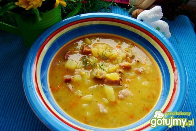 Pyszna zupka z drobnej soczewicy  Pyszna zupka z drobnej soczewicy