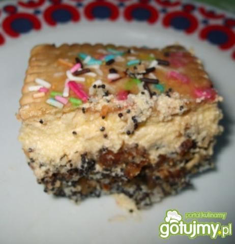 Pyszne ciasto kokosowo-makowo-orzechowe