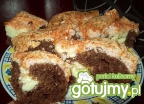 Pyszne ciasto z serem, kakao